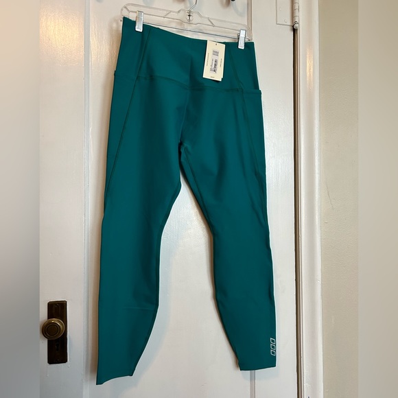 NWT Lorna Jane ultimate excel ankle biter leggings - Picture 11 of 11